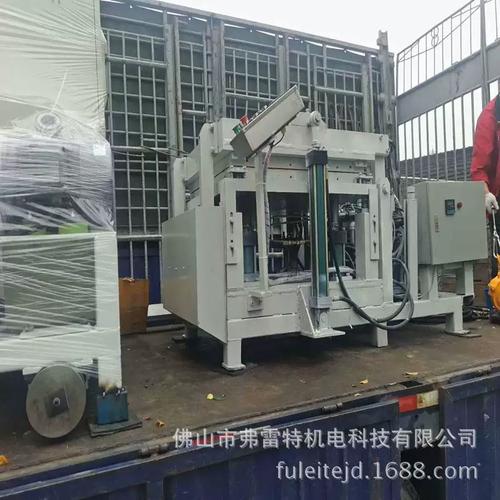 南通弗雷特仿木地暖发泡模具聚氨酯pu高压发泡机全自动机器设备厂